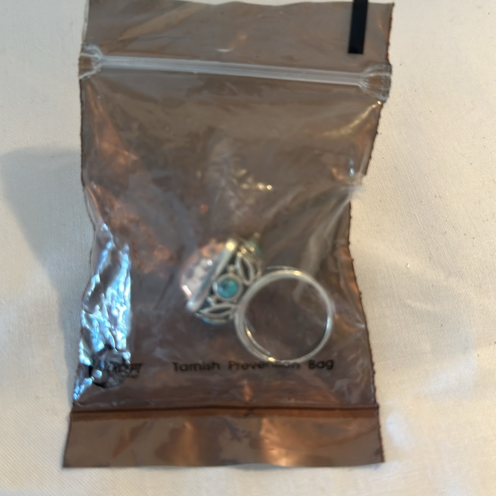 Silver ring - Picture 6 of 6